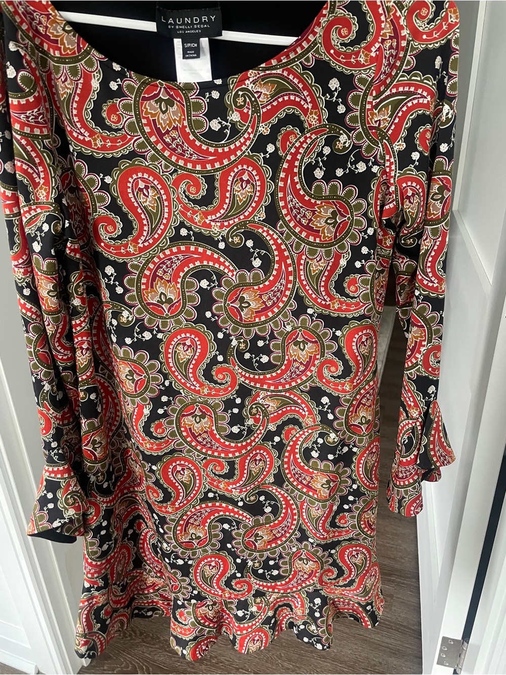 Laundry by Shelli Segal Women’s Black Paisley mini dress bell sleeve - Picture 3 of 4